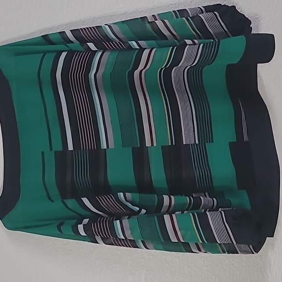 ALFANI Medium Green Multi colored striped blouse - Picture 5 of 7